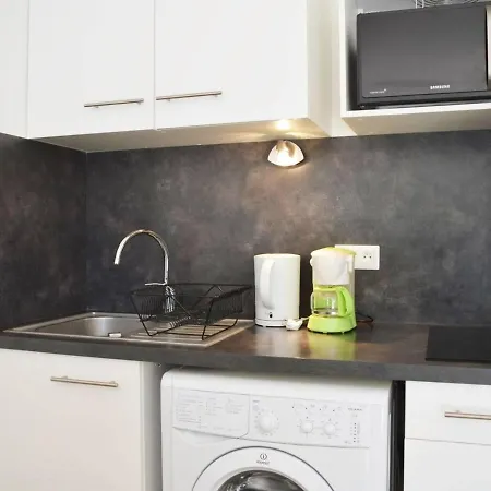 T2 Avec Terrasse, 5 Couchages, Parking Prive - Les Mimosas - Fr-1-251-503